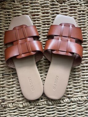 Old Navy Cognac Slide Sandals
